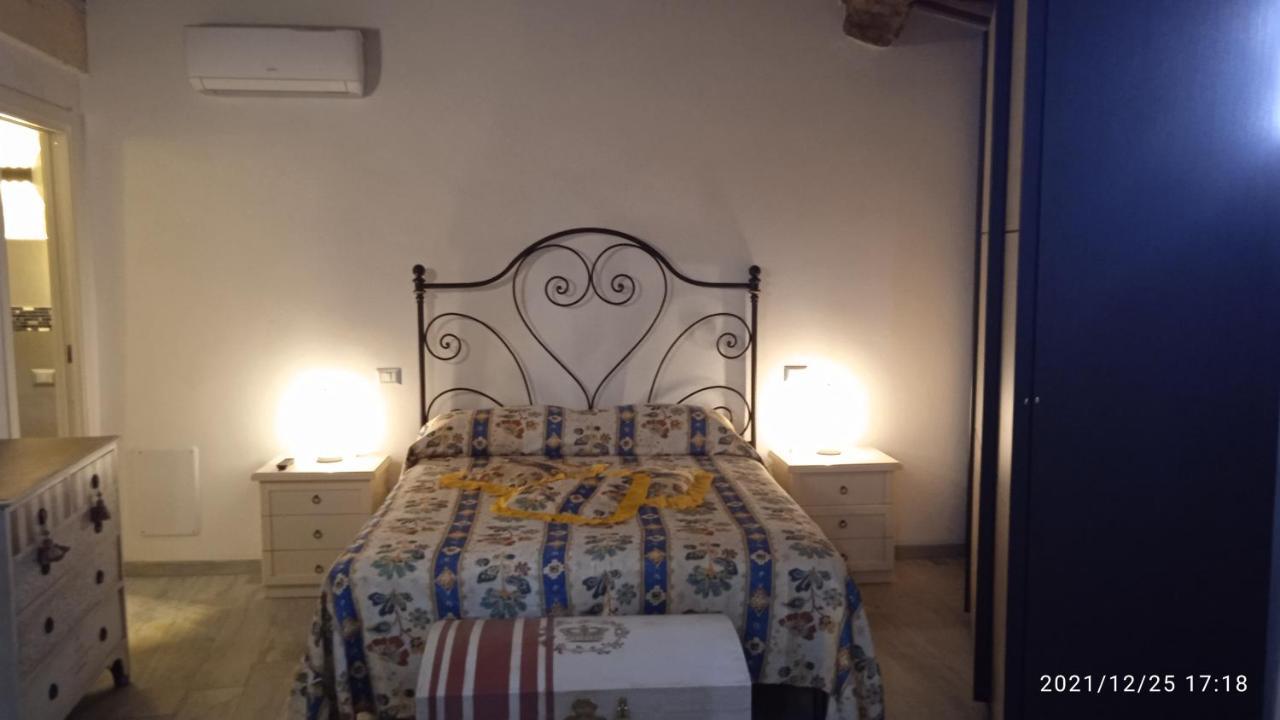 דירות סוברטו La Casa Di Lisa מראה חיצוני תמונה